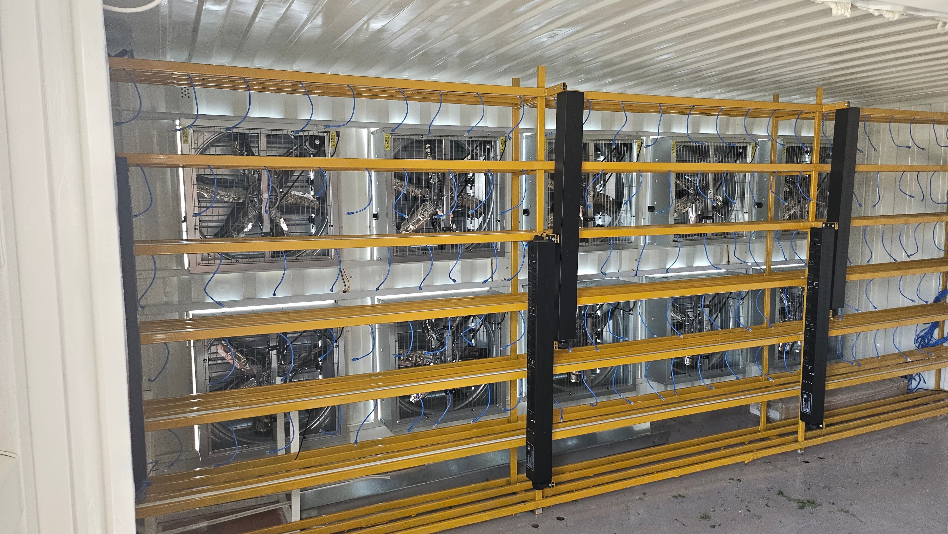 Air-Cooled Container Deployment